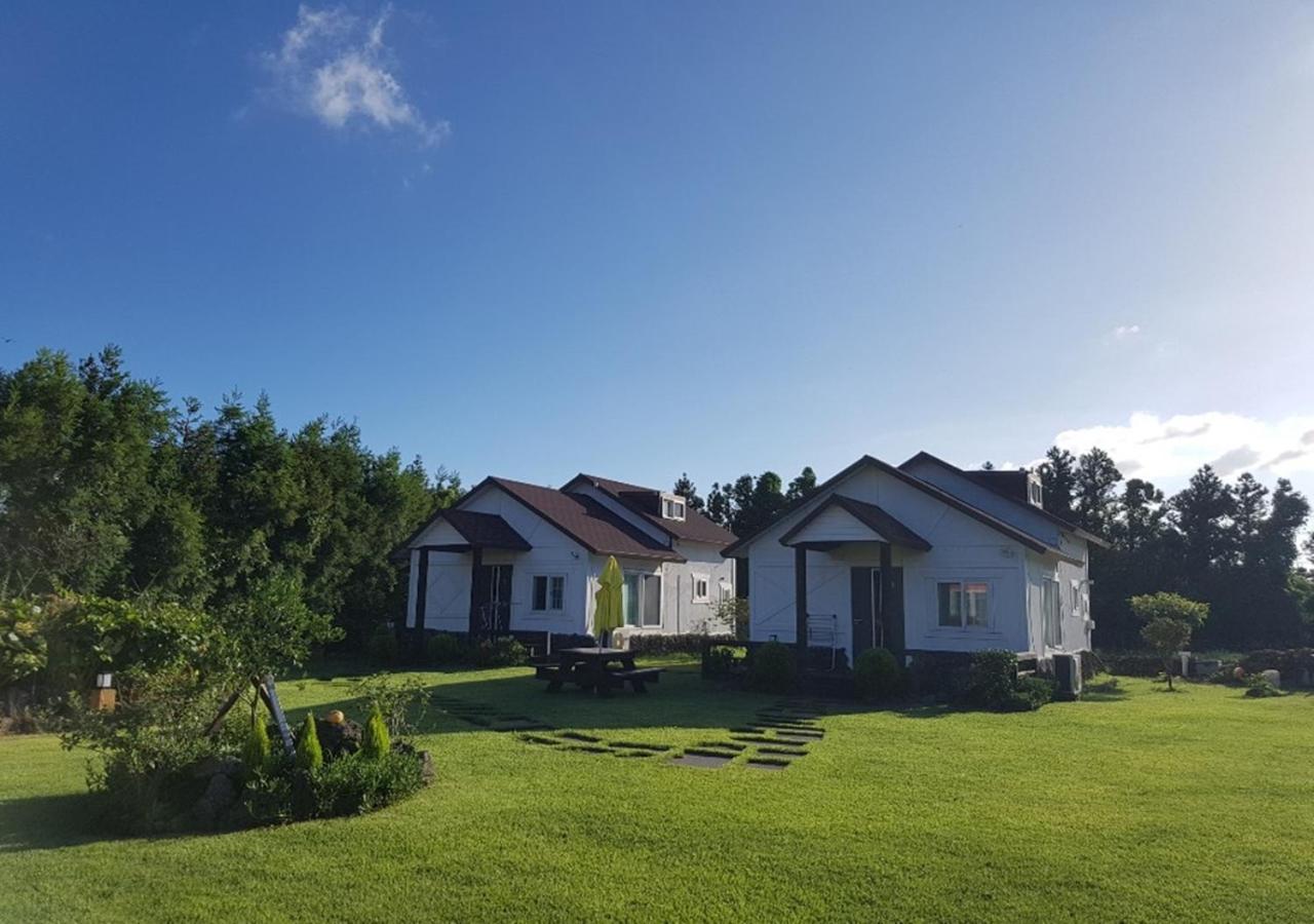 Jeju Haepoomdal Pension Exterior foto